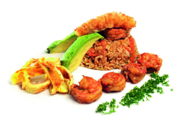 Arroz frito con camarones